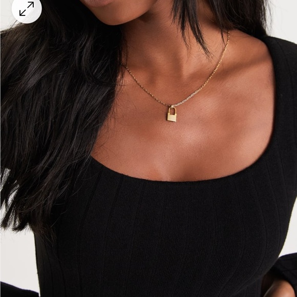 Lulus size medium. Black long sleeve lounge romper. Never worn. - Picture 3 of 5